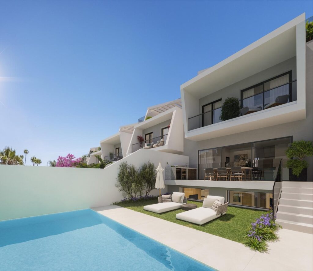 Townhouse in Estepona, Spain, 336m² - image 1