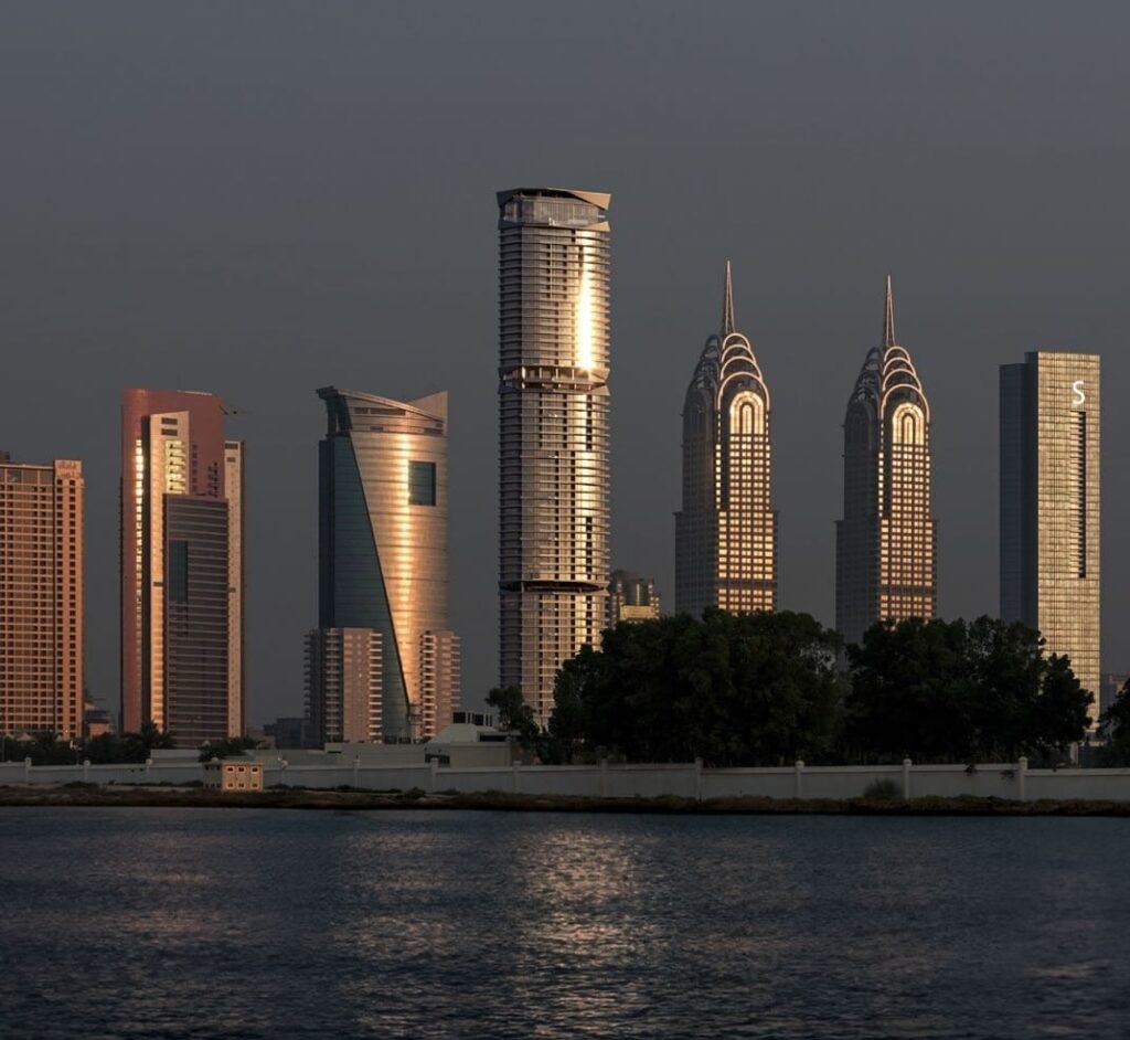 Пентхаус в Дубай, ОАЭ, 1679.44м² - изображение 1