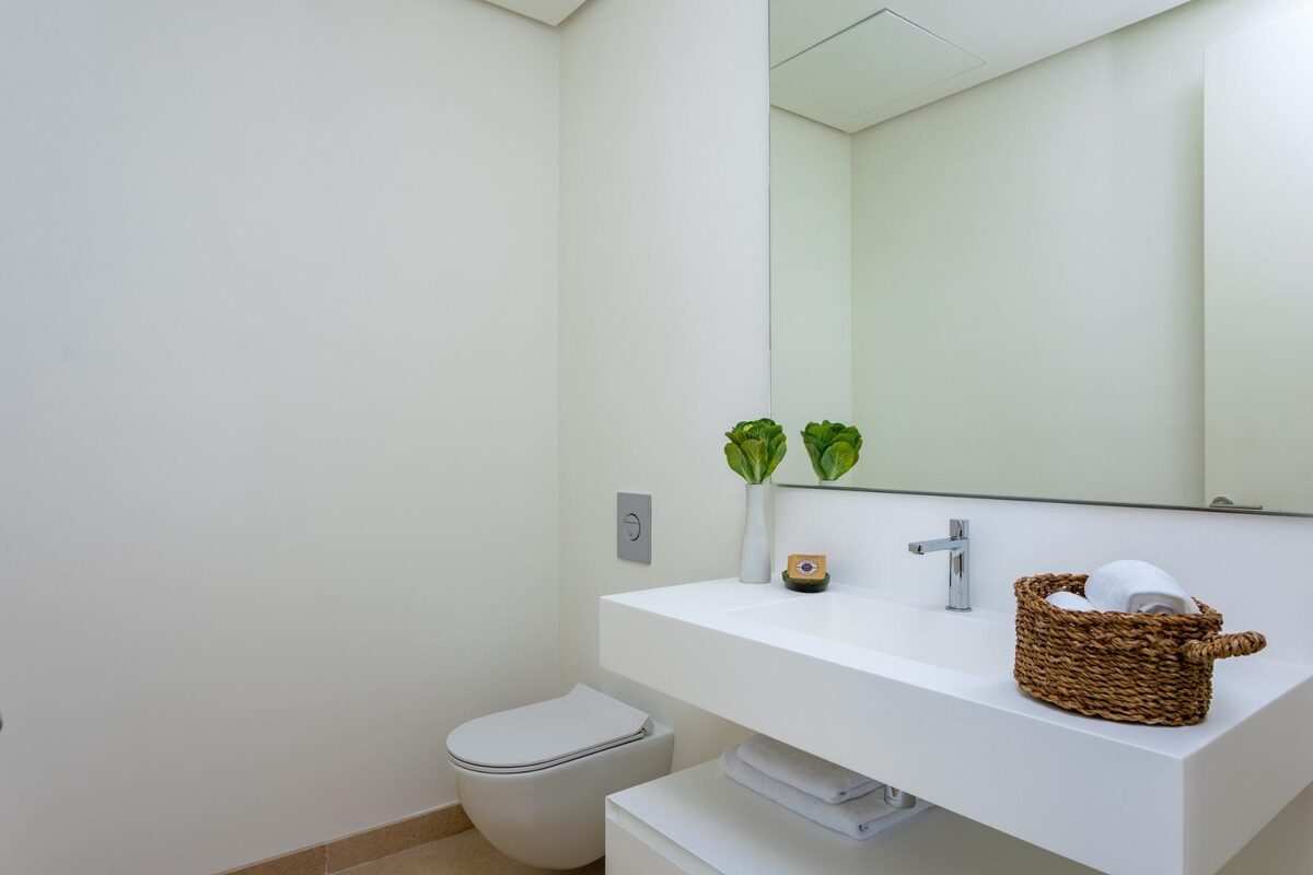 Apartment with 2 bedrooms, 109m² in Benahavis, Spain [ID: 0137-SP0454]