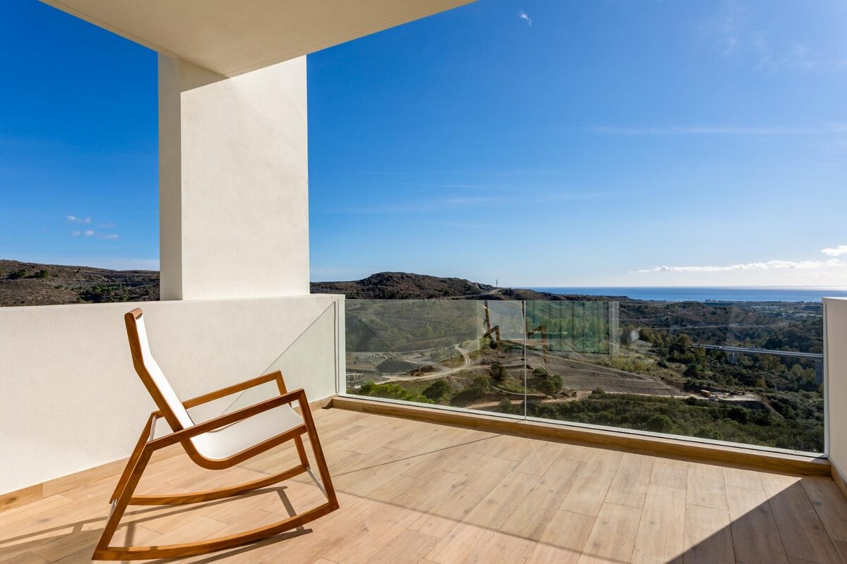 Apartment with 3 bedrooms, 122m² in Benahavis, Spain [ID: 0137-SP0455]
