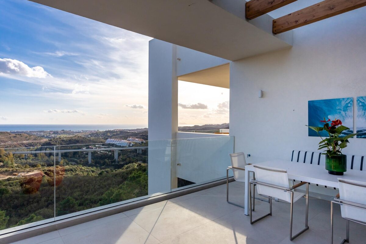 Apartment with 3 bedrooms, 122m² in Benahavis, Spain [ID: 0137-SP0455]