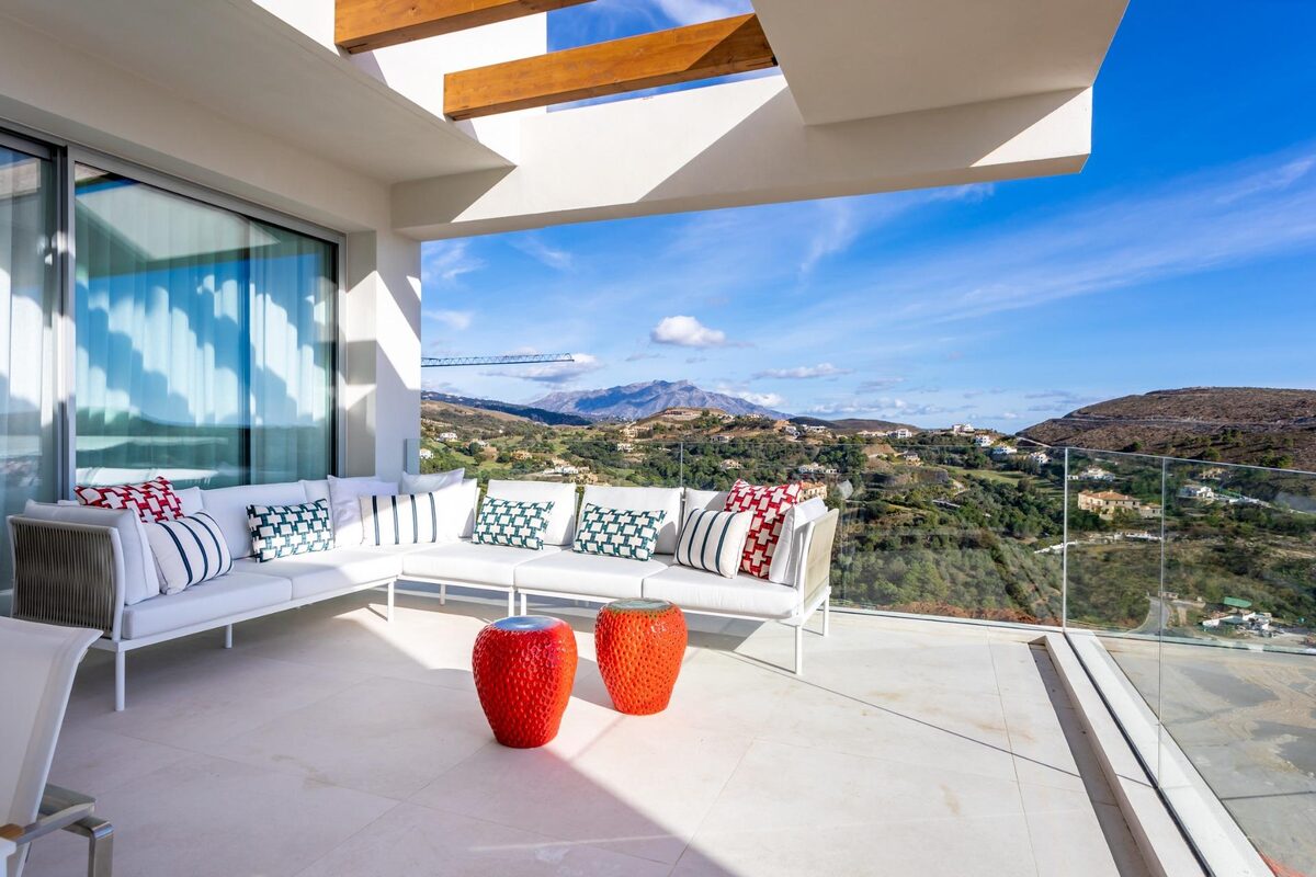 Apartment with 3 bedrooms, 122m² in Benahavis, Spain [ID: 0137-SP0455]