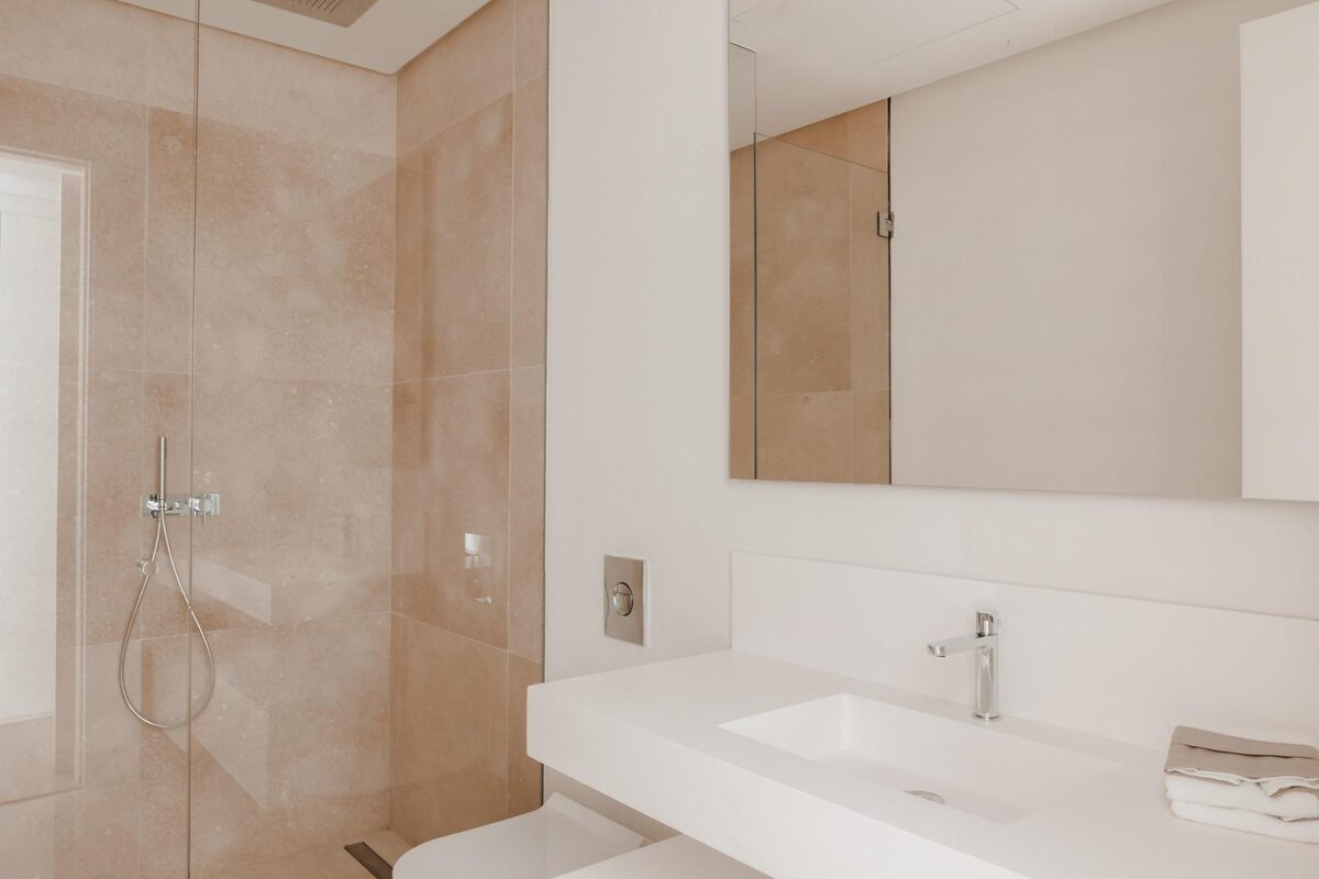 Apartment with 4 bedrooms, 167m² in Benahavis, Spain [ID: 0137-SP0453]