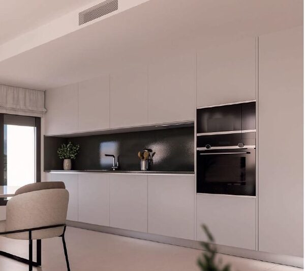 Penthouse w Estepona, Hiszpania, 107m² - obraz 4