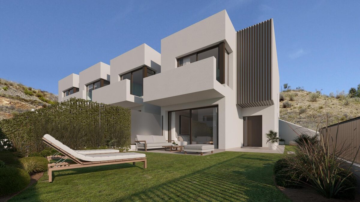 Таунхаус с 4 спальнями, 290м² в Ринкон-де-ла-Виктория, Испания [ID: 0137-SP0641]