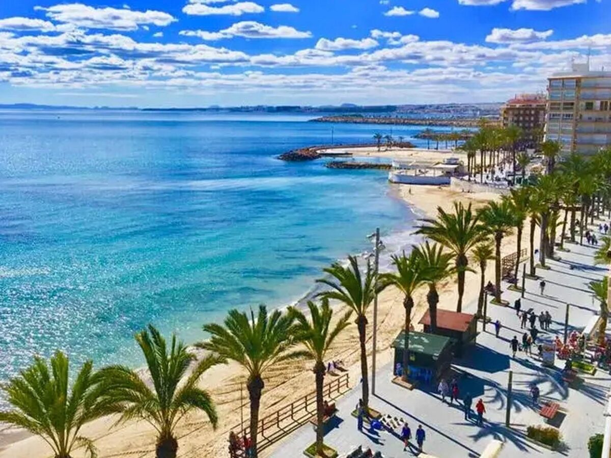 Penthouse z 3 sypialniami, 74m² w Torrevieja, Hiszpania [ID: 0137-SP0808]