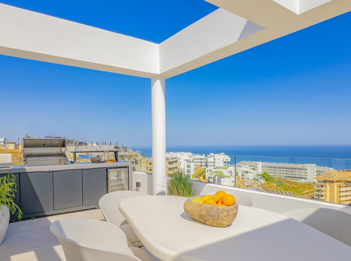 Dom szeregowy z 4 sypialniami, 177m² w Fuengirola, Hiszpania [ID: 0137-SP0816]