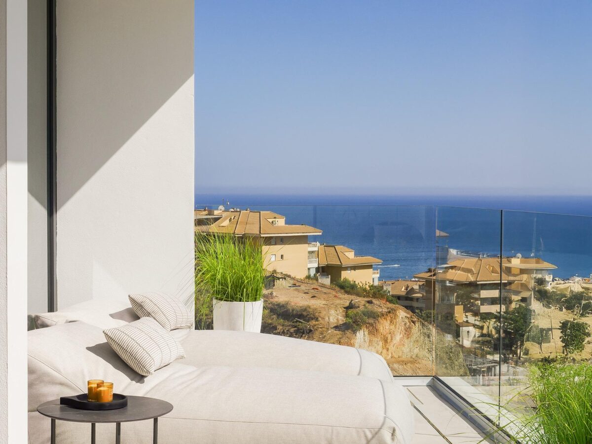 Dom szeregowy z 4 sypialniami, 177m² w Fuengirola, Hiszpania [ID: 0137-SP0816]