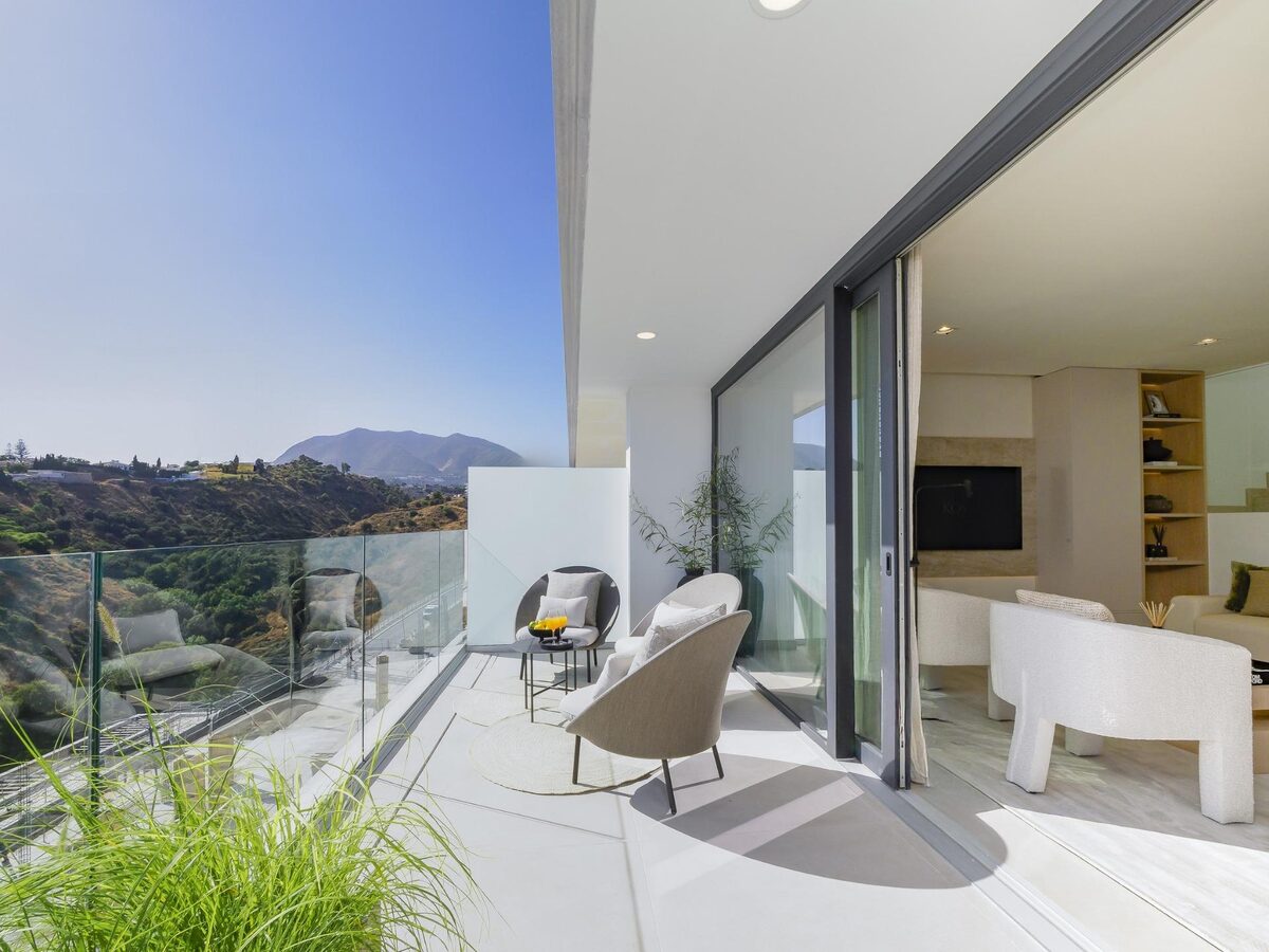 Dom szeregowy z 4 sypialniami, 177m² w Fuengirola, Hiszpania [ID: 0137-SP0816]