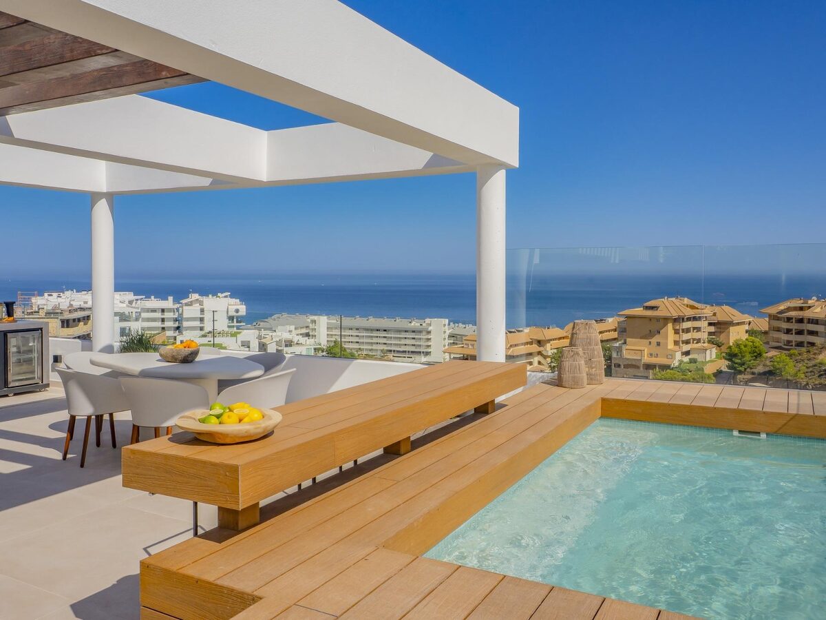 Dom szeregowy z 4 sypialniami, 177m² w Fuengirola, Hiszpania [ID: 0137-SP0816]
