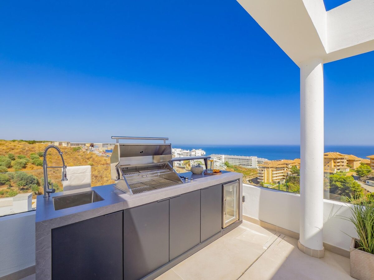Dom szeregowy z 4 sypialniami, 177m² w Fuengirola, Hiszpania [ID: 0137-SP0816]