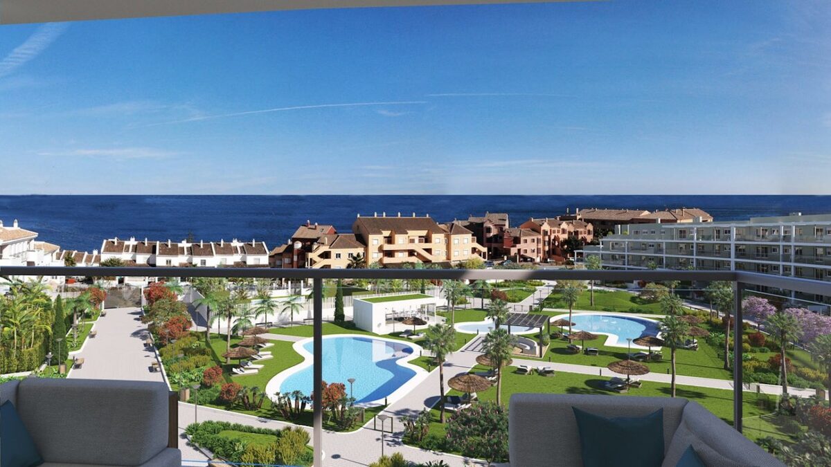 Apartment with 3 bedrooms, 121m² in Manilva, Spain [ID: 0137-SP0559]