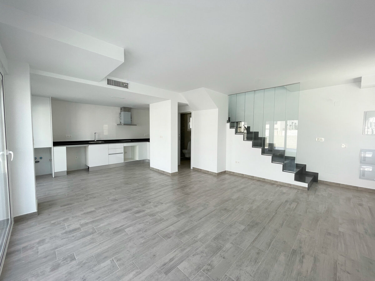 Вилла с 2 спальнями, 86м² в Гран Алакант, Испания [ID: 0145-003]