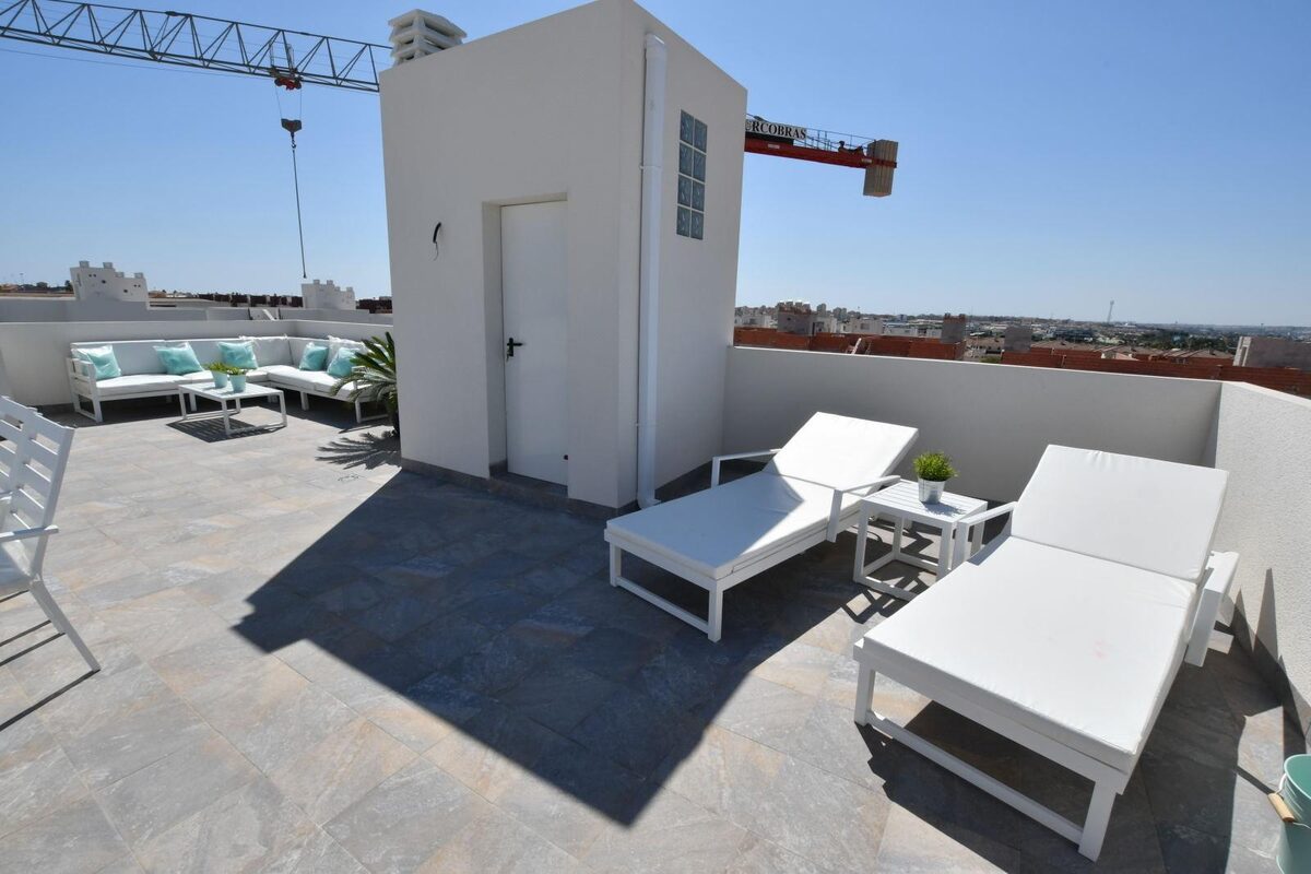 Bungalow with 3 bedrooms, 73m² in San Miguel de Salinas, Spain [ID: 0137-N9141]
