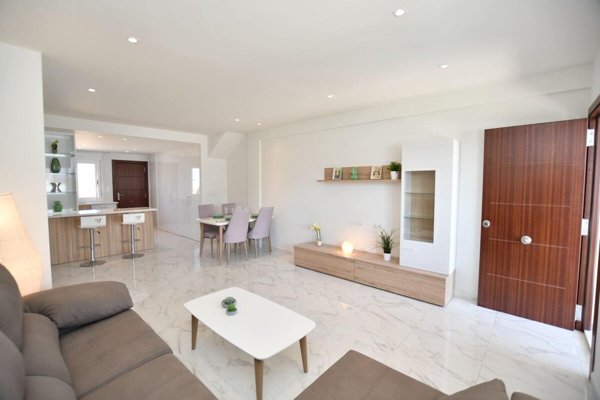 Bungalow z 2 sypialniami, 75m² w Сан-Мігель-де-Салінас, Hiszpania [ID: 0137-N9138]