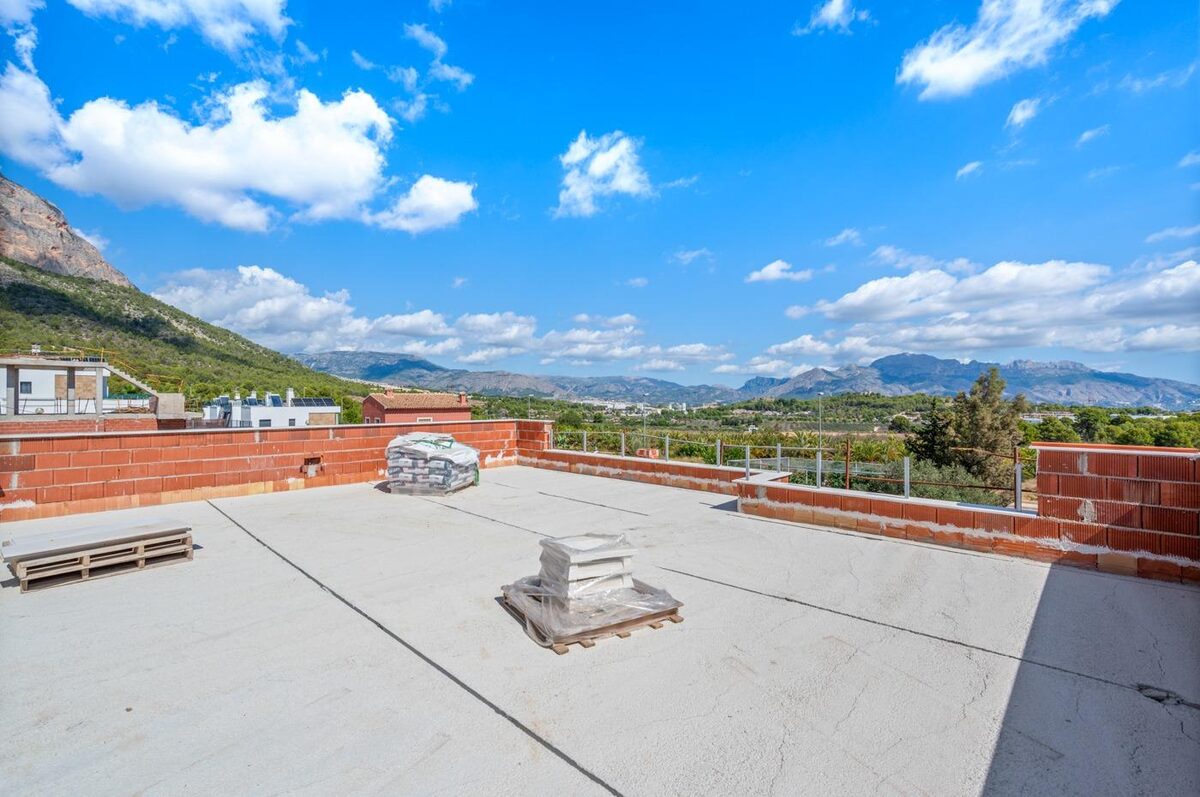 Willa z 4 sypialniami, 208m² w Polop, Hiszpania [ID: 0137-N9023]