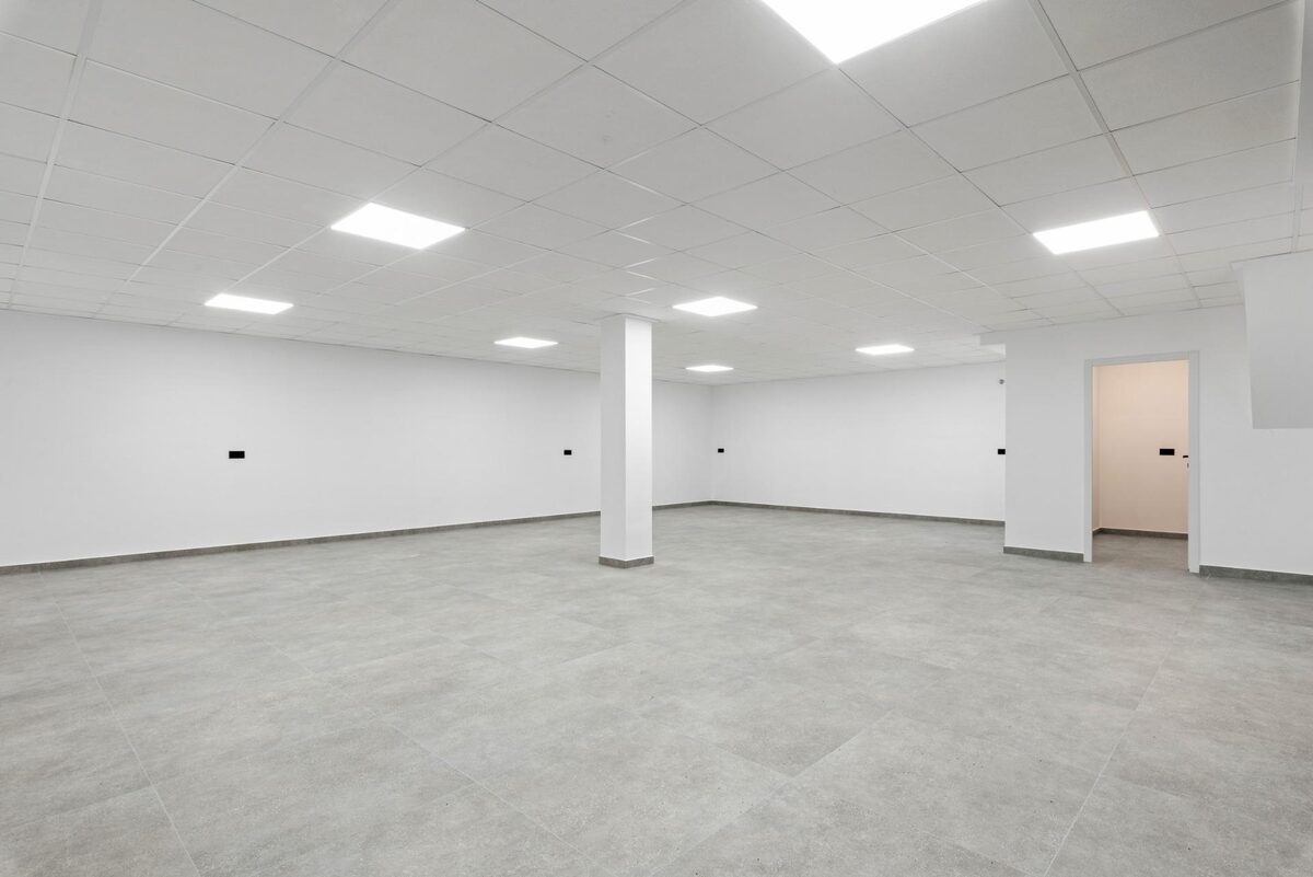 Willa z 4 sypialniami, 350m² w Оріуела Коста, Hiszpania [ID: 0137-N8897]