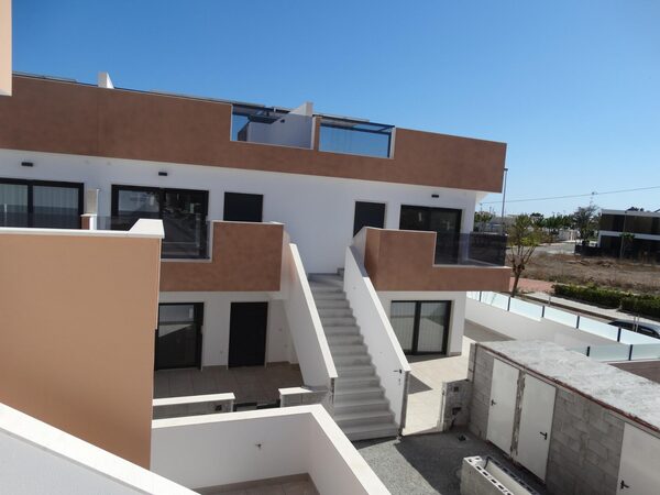 Bungalow w Pilar de la Horadada, Hiszpania, 96m² - obraz 6