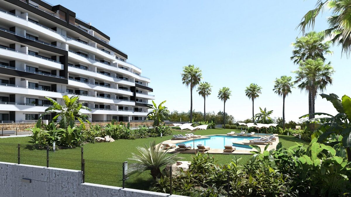 Apartment with 2 bedrooms, 70m² in San Miguel de Salinas, Spain [ID: 0137-N8820]