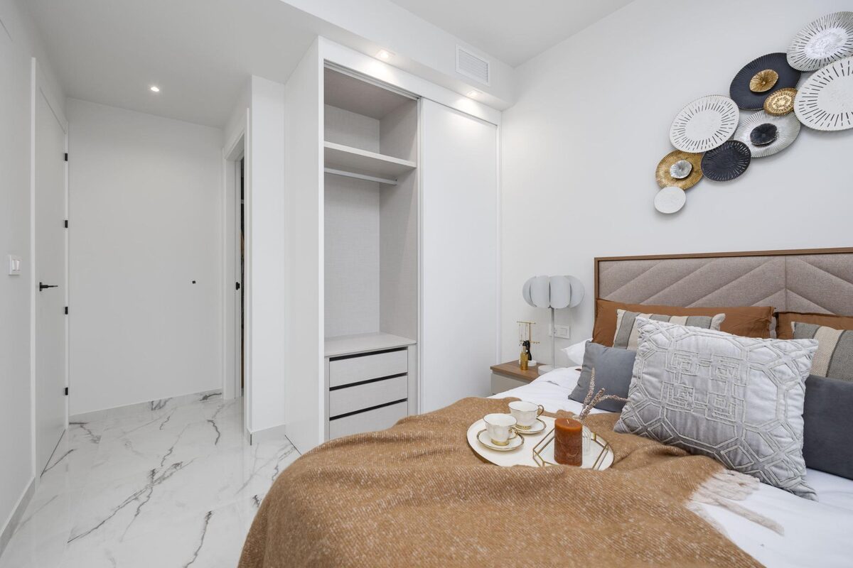 Apartment with 2 bedrooms, 70m² in San Miguel de Salinas, Spain [ID: 0137-N8820]