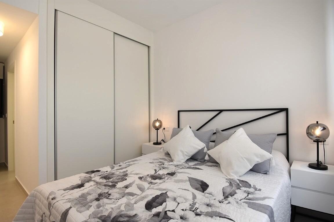 Apartment with 2 bedrooms, 93m² in San Miguel de Salinas, Spain [ID: 0137-N8745]