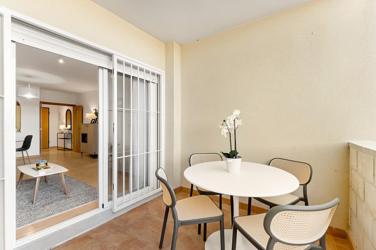 Квартира с 2 спальнями, 71м² в Ориуэла Коста, Испания [ID: 0137-N8679]