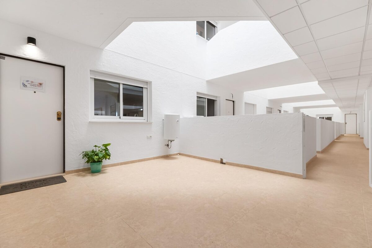Квартира с 2 спальнями, 71м² в Ориуэла Коста, Испания [ID: 0137-N8679]