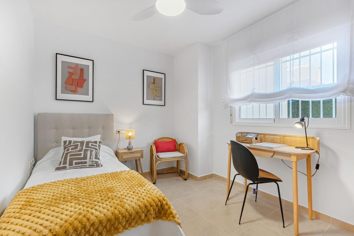Квартира с 2 спальнями, 71м² в Ориуэла Коста, Испания [ID: 0137-N8679]