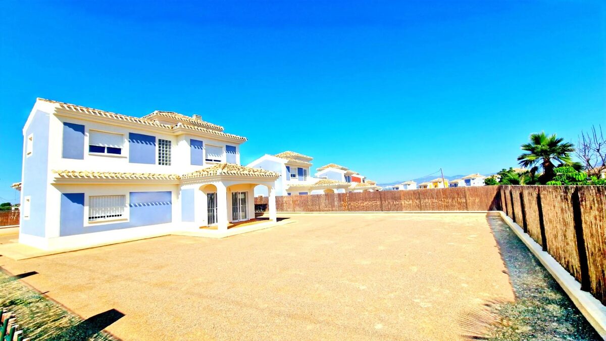 Villa with 3 bedrooms, 141m² in lorca, Spain [ID: 0137-N8665]