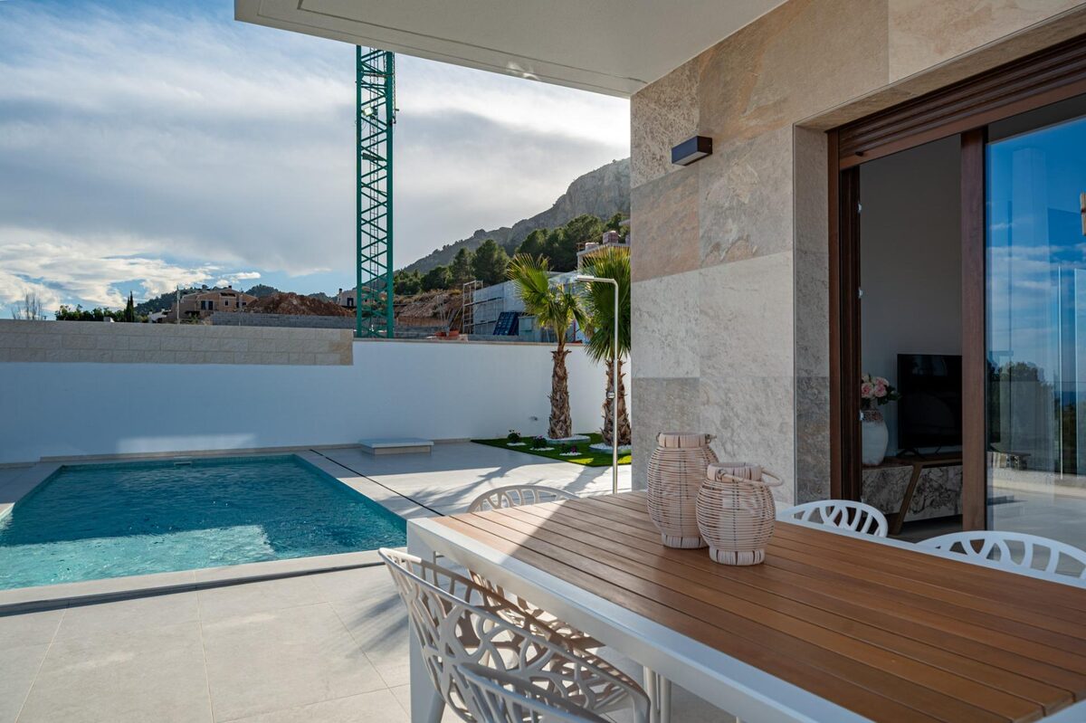 Villa with 3 bedrooms, 129m² in Polop, Spain [ID: 0137-N8656]