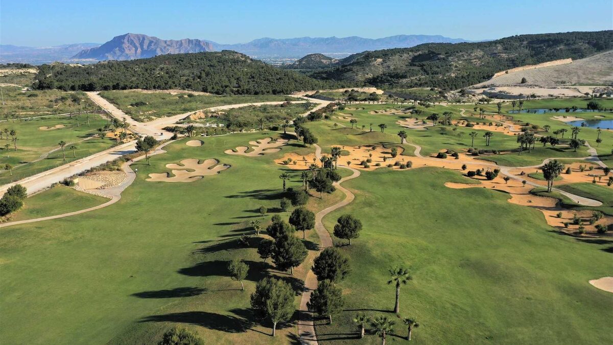 Willa z 4 sypialniami, 169m² w orihuela, Hiszpania [ID: 0137-N8640]