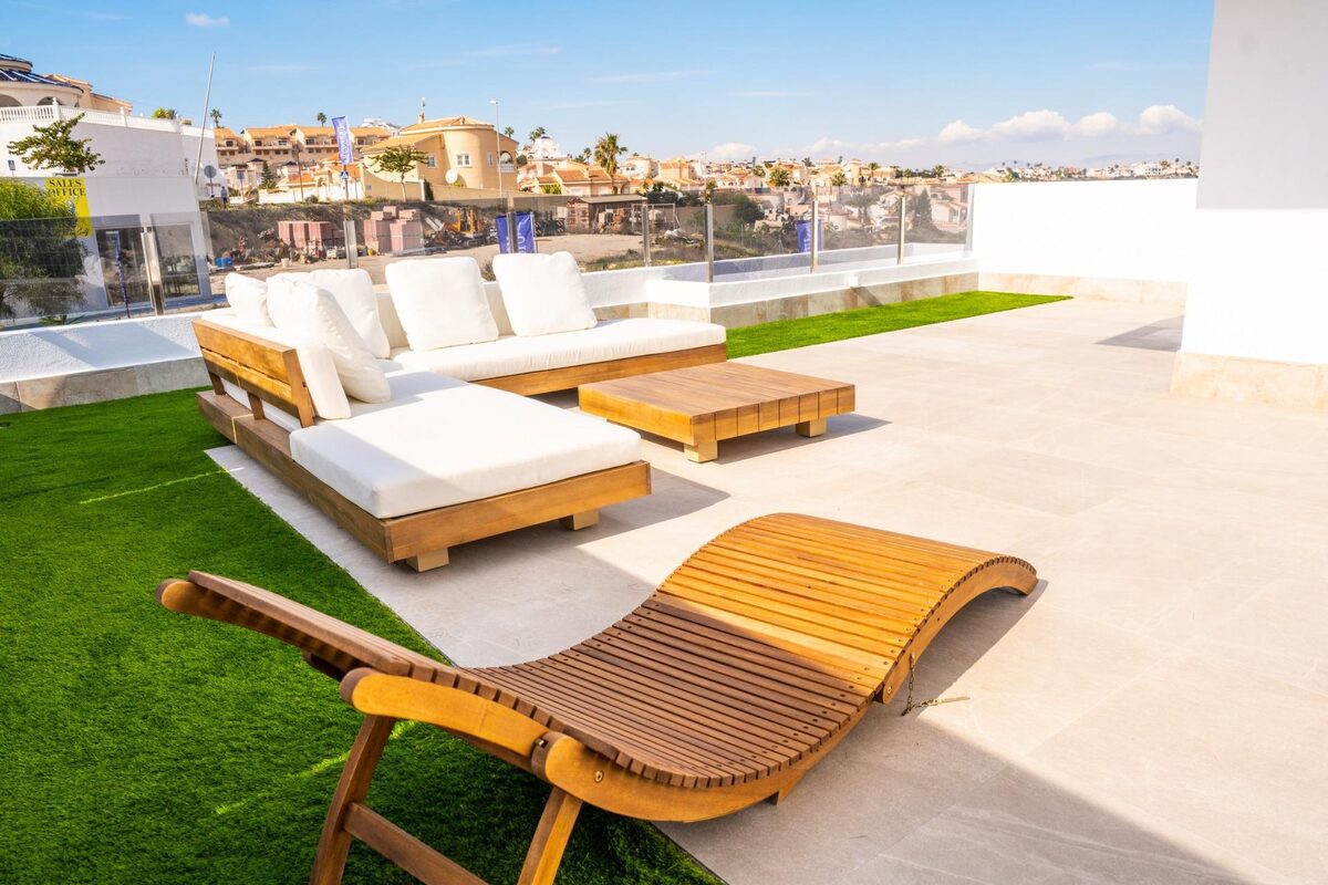 Villa with 3 bedrooms, 433m² in Ciudad Quesada, Spain [ID: 0137-N6034]