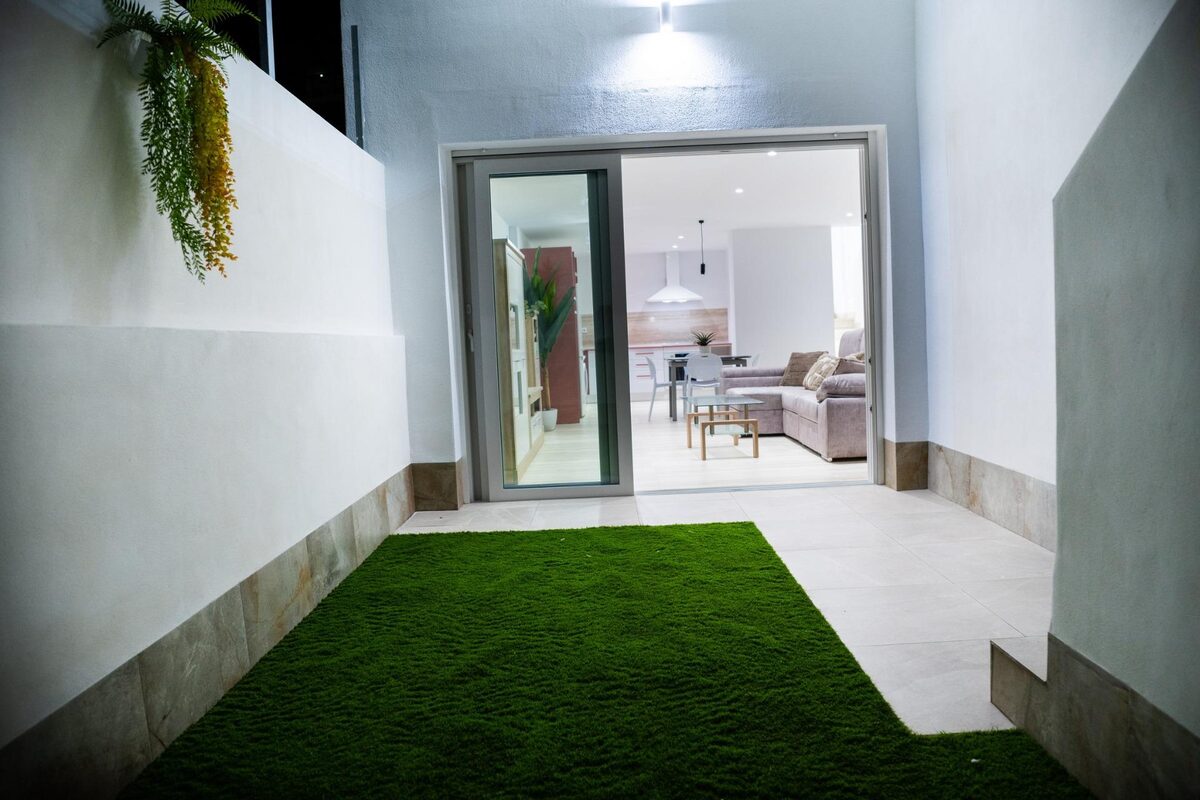 Villa with 3 bedrooms, 433m² in Ciudad Quesada, Spain [ID: 0137-N6034]