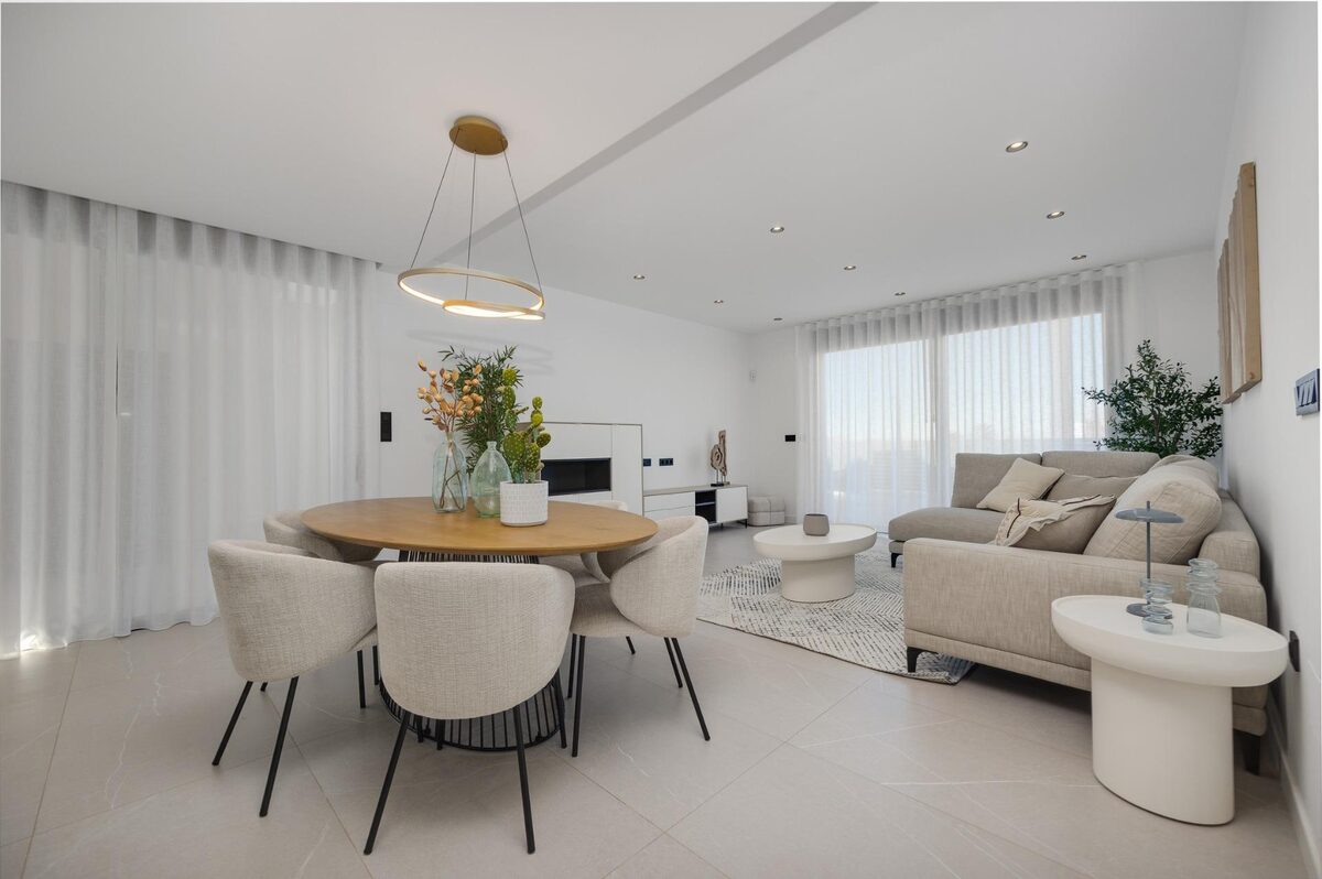 Willa z 3 sypialniami, 141m² w Torrevieja, Hiszpania [ID: 0137-N8628]