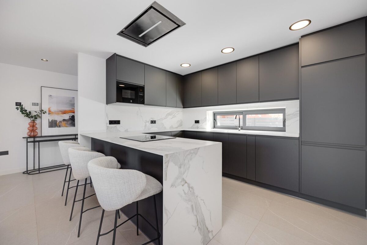 Willa z 3 sypialniami, 141m² w Torrevieja, Hiszpania [ID: 0137-N8628]