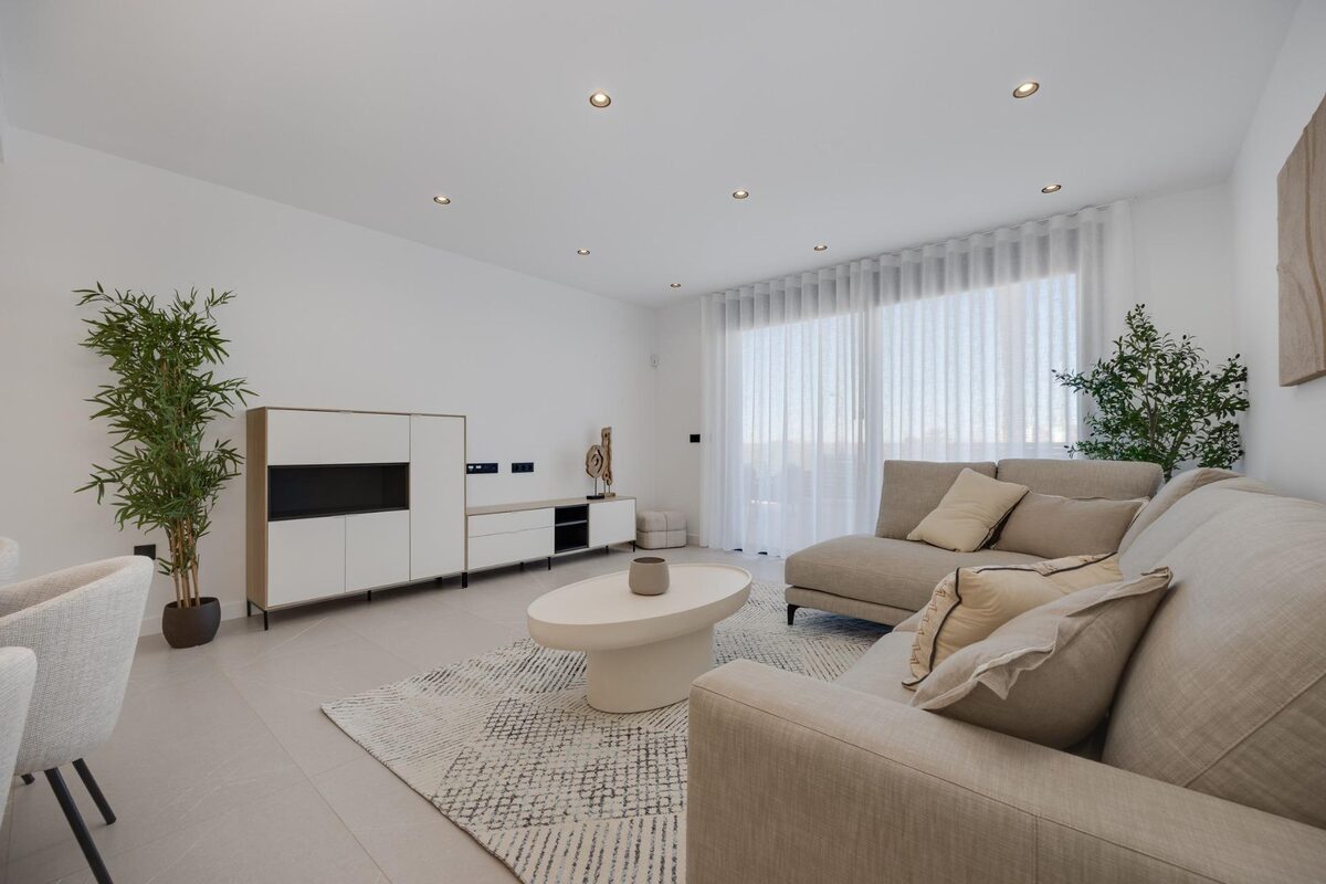 Willa z 3 sypialniami, 141m² w Torrevieja, Hiszpania [ID: 0137-N8628]