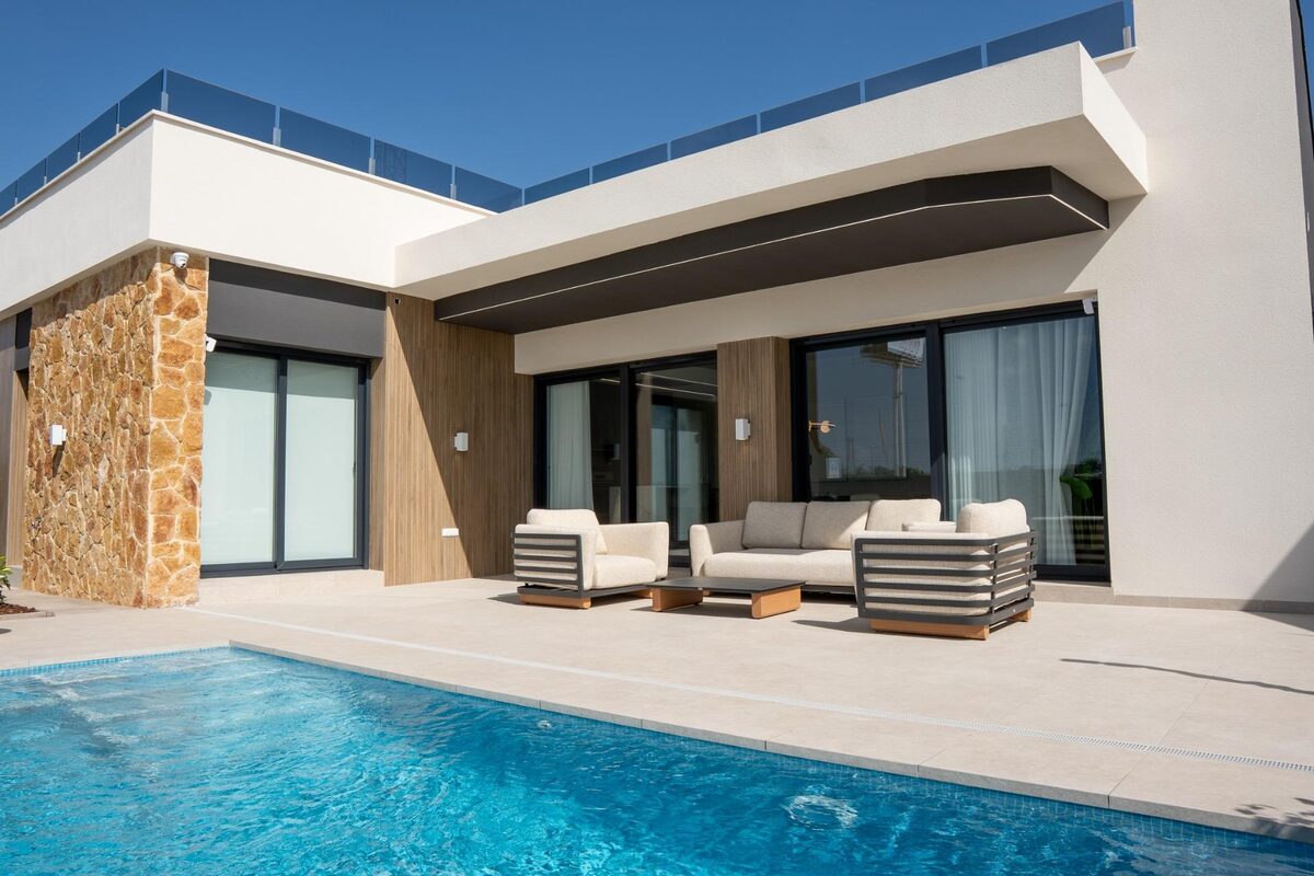 Villa with 3 bedrooms, 107m² in Ciudad Quesada, Spain [ID: 0137-N8544]
