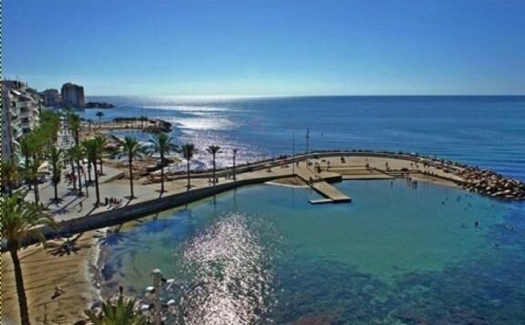 Apartament w Torrevieja, Hiszpania, 96m² - obraz 15