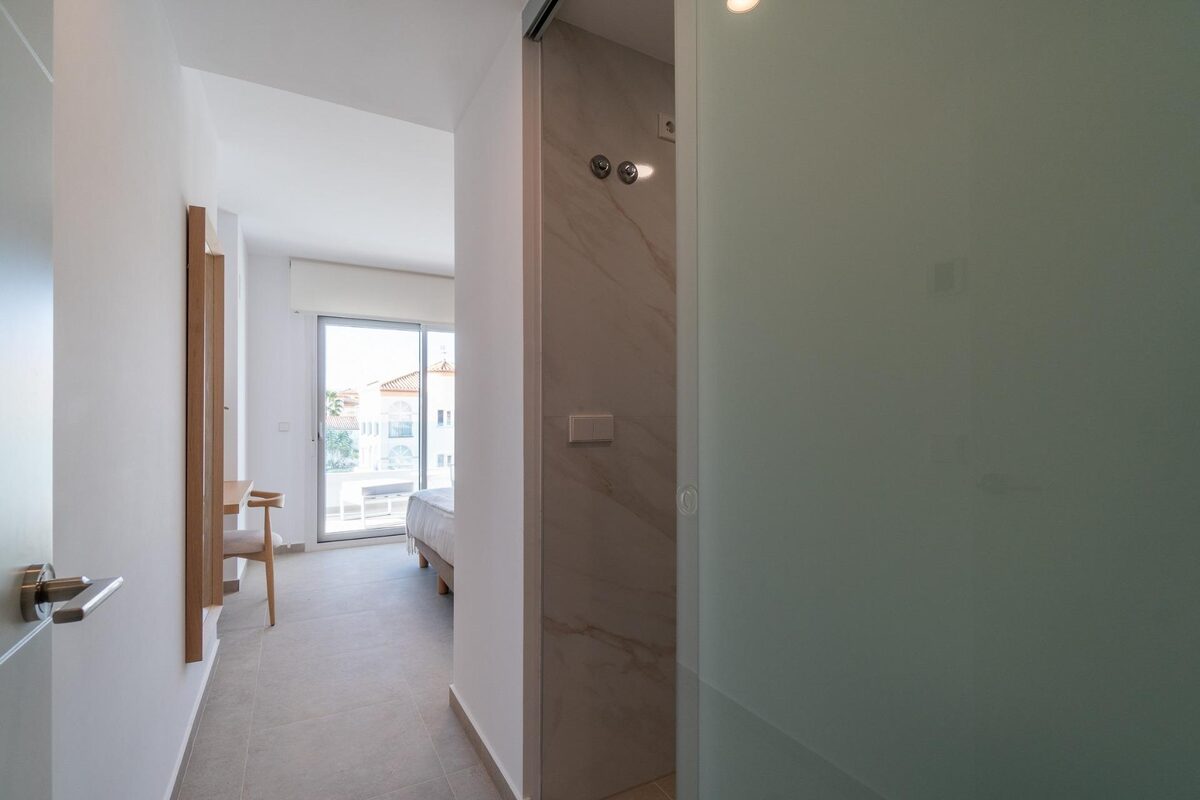 Квартира з 3 спальнями, 99м² в Оріуела Коста, Іспанія [ID: 0137-N6104]