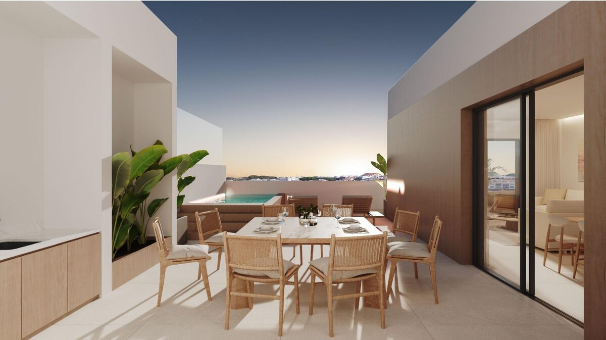 Penthouse z 3 sypialniami, 128m² w San Pedro de Alcantara, Hiszpania [ID: 0137-N8478]