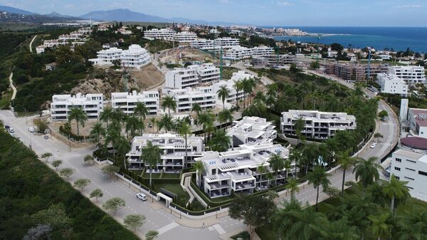 Apartament w Estepona, Hiszpania, 128m² - obraz 23
