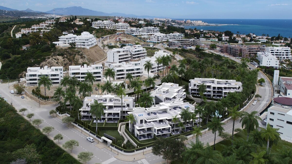 Apartament z 2 sypialniami, 128m² w Estepona, Hiszpania [ID: 0137-N8393]