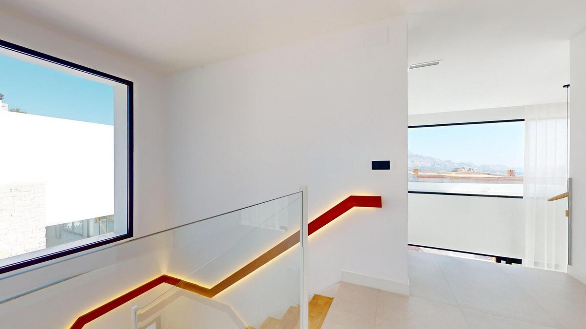 Villa with 3 bedrooms, 293m² in Polop, Spain [ID: 0137-N8419]
