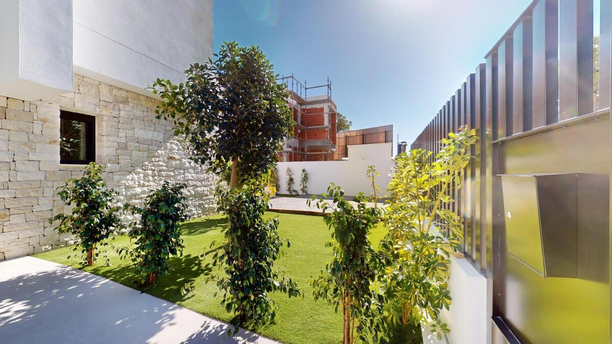 Villa with 3 bedrooms, 293m² in Polop, Spain [ID: 0137-N8419]