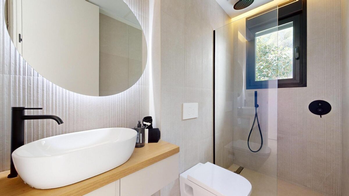 Villa with 3 bedrooms, 293m² in Polop, Spain [ID: 0137-N8419]