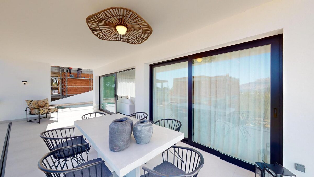 Villa with 3 bedrooms, 293m² in Polop, Spain [ID: 0137-N8419]
