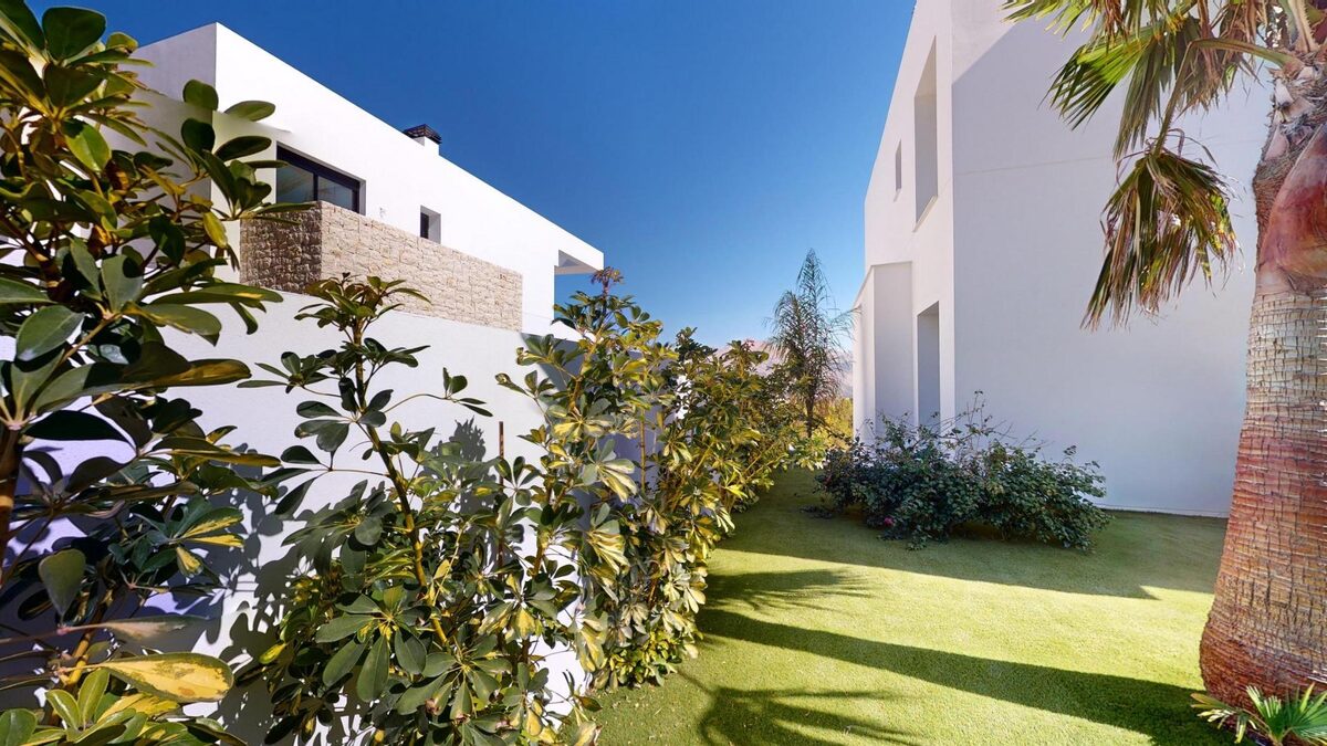 Villa with 3 bedrooms, 293m² in Polop, Spain [ID: 0137-N8419]