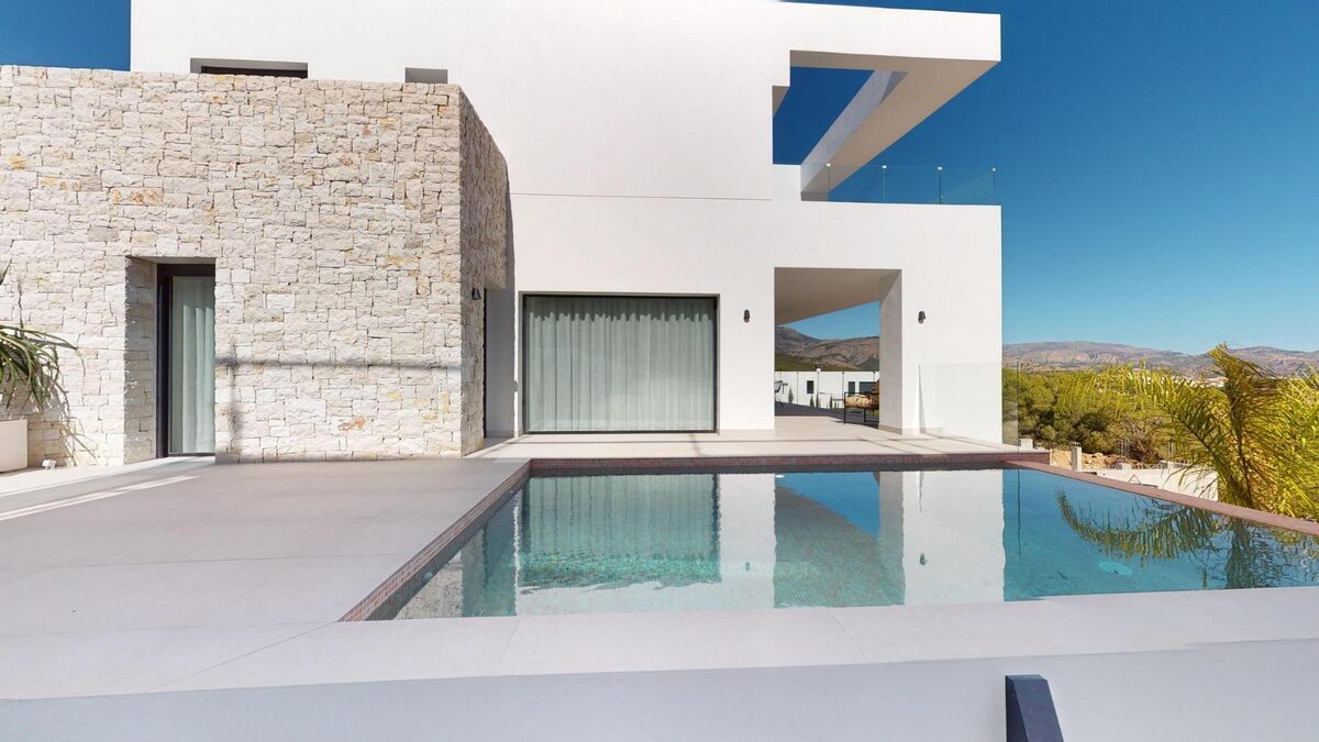 Villa with 3 bedrooms, 293m² in Polop, Spain [ID: 0137-N8419]
