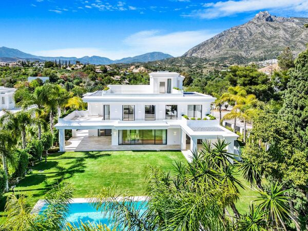 Вилла в Марбелья, Испания, 647м² - изображение 2