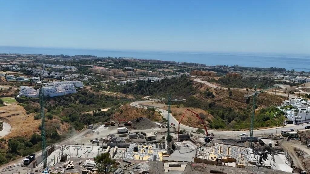 Apartament z 3 sypialniami, 205m² w Estepona, Hiszpania [ID: 0137-N8360]
